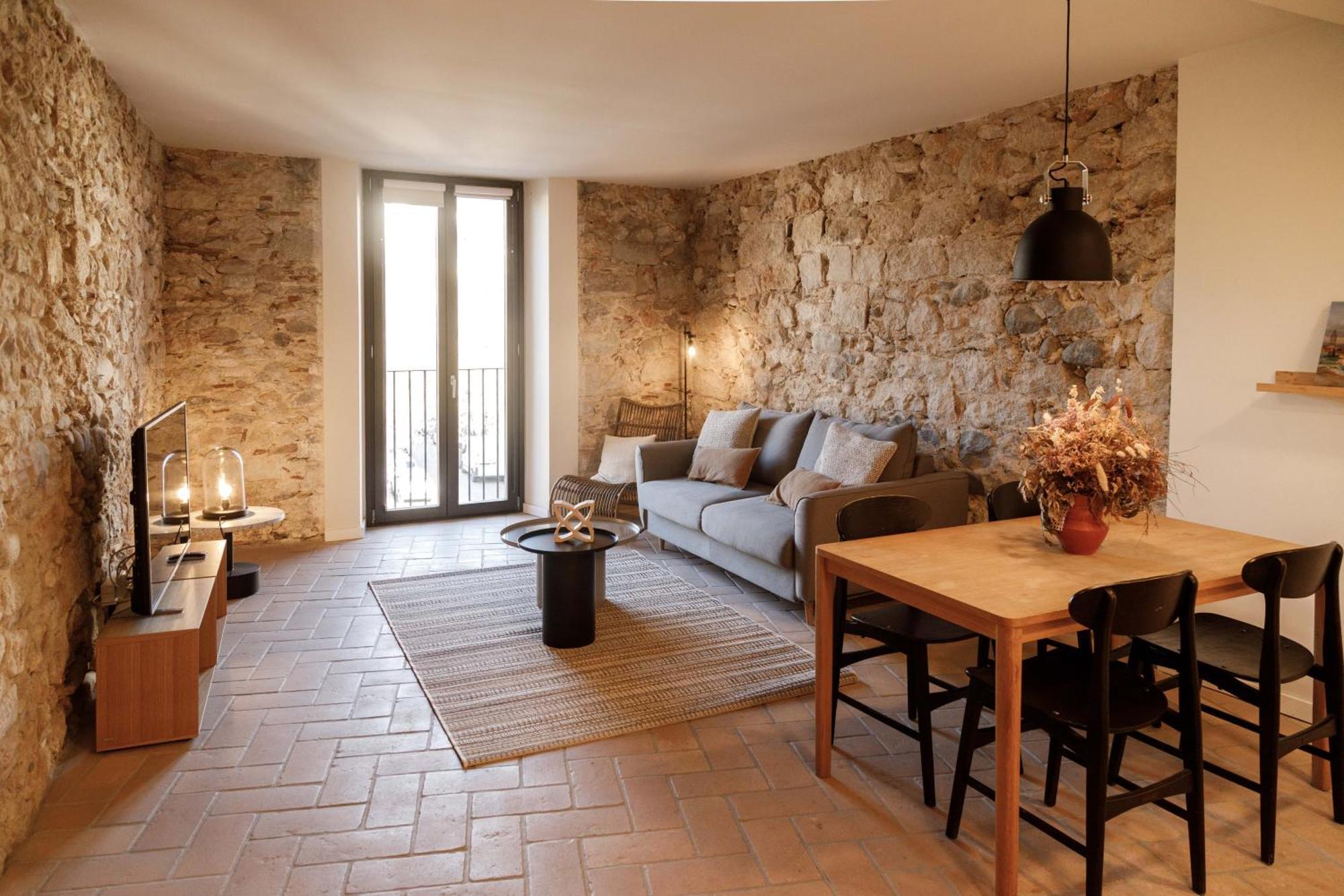 La Comuna By Bon Dia Residences Girona Exterior photo