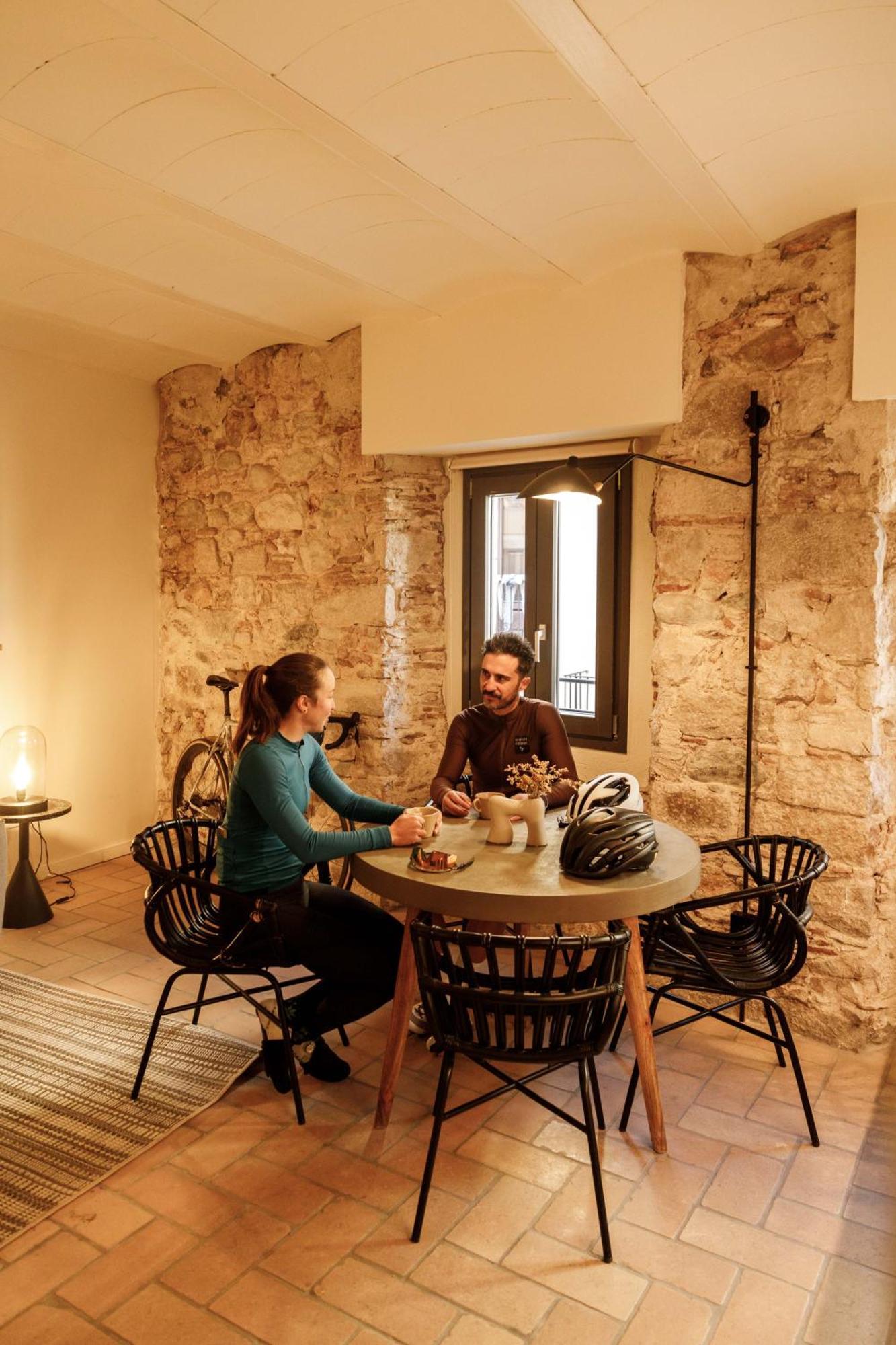 La Comuna By Bon Dia Residences Girona Exterior photo