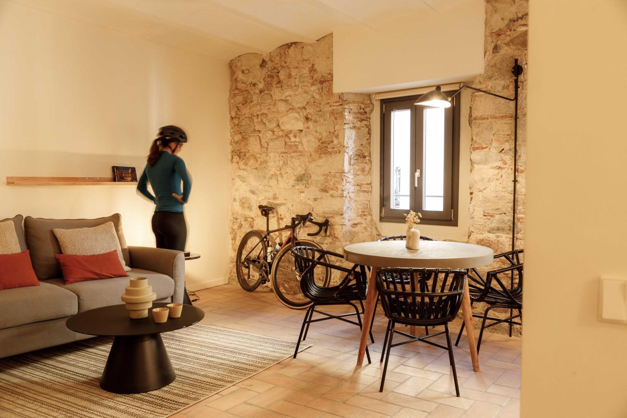 La Comuna By Bon Dia Residences Girona Exterior photo